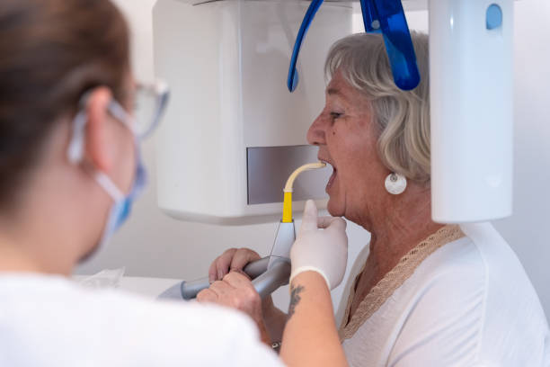 Best Emergency Dental Services for Seniors in Bardonia, NY